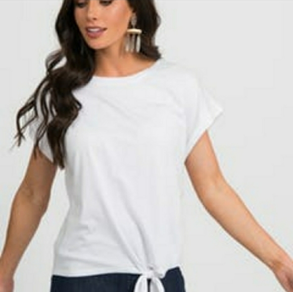 Agnes & Dora White Afternoon Tee Tie in Front